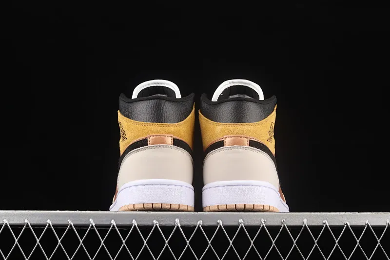All Categories Air Jordan Jordan Series Basketball Shoes Air Jordan 1 Mid Different Versions Air Jordan 1 Mid SE "Particle Beige" AJ1 Qiao 1 Rock Tea Bronze China Basketball Shoes DD2224-200